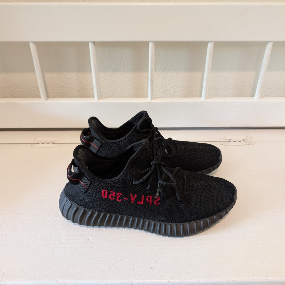 VNDS Adidas Yeezy 350 V2 Bred Size 11 - Picture 3 of 8